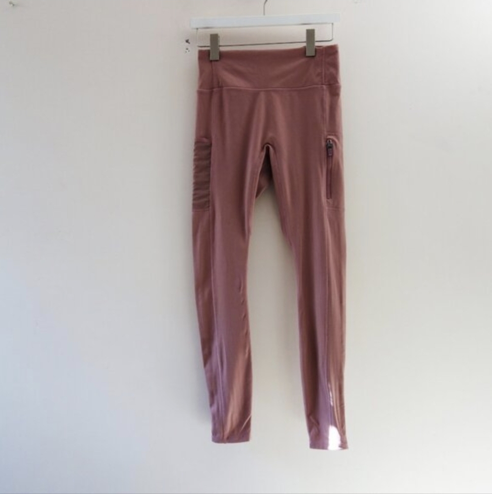 Fabletics Trinity Motion365 Utility Leggings Mauv… - image 6